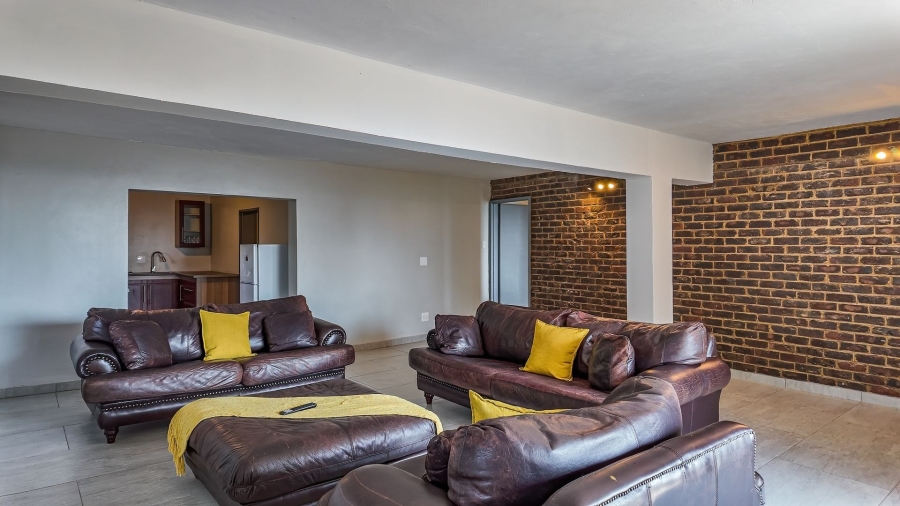 7 Bedroom Property for Sale in Waterkloof A H North West